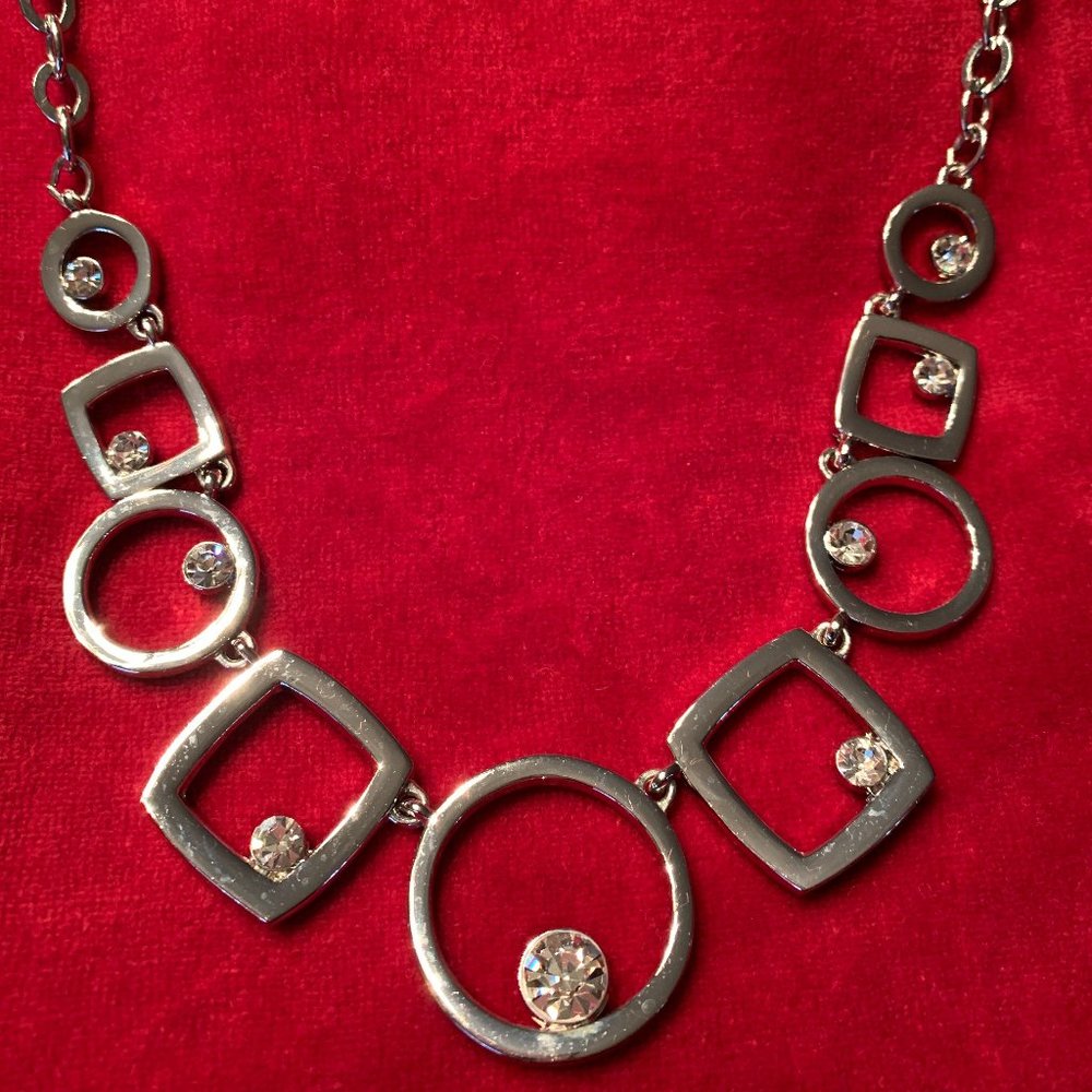 Reversible Silver Diamond like stones  or Black onyx like stones when flipped